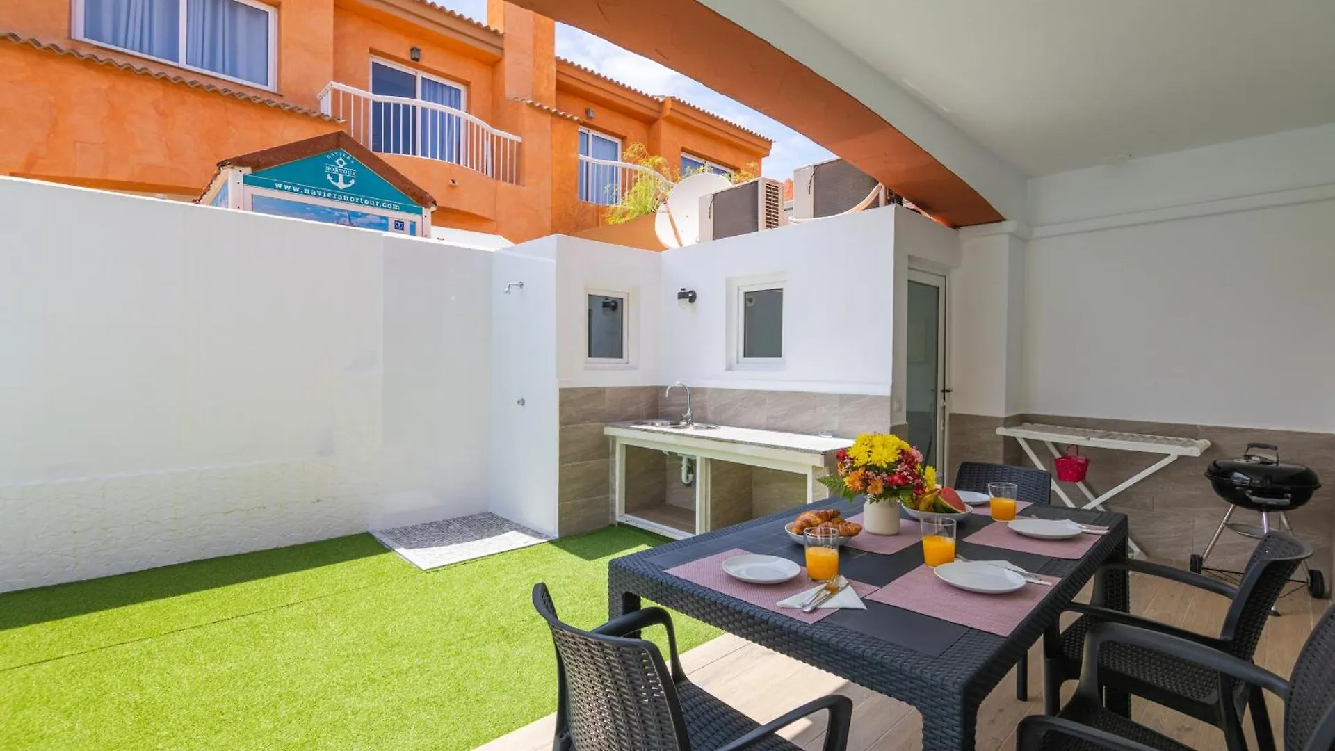 Casa Esther Corralejo Willa